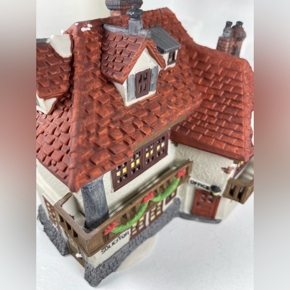 🆕Dickens Village series Dept 56 HVC “Mr Wickfield solicitor” David Copperfield - Picture 15 of 16